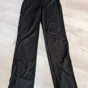 Aspire Women's Fitted Flare Leggings Black Small